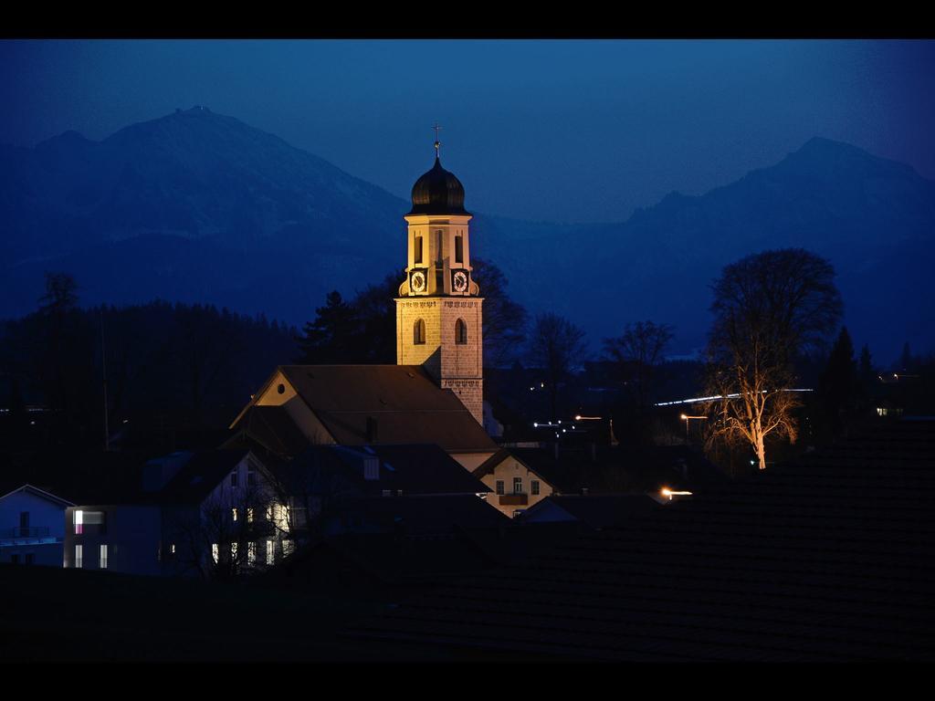 Chiemsee-Ferienwohnungen Traunstein Bagian luar foto